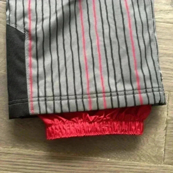 🔥Spyder🔥 | Grey  snow pants with black and red stripes - Picture 3 of 15